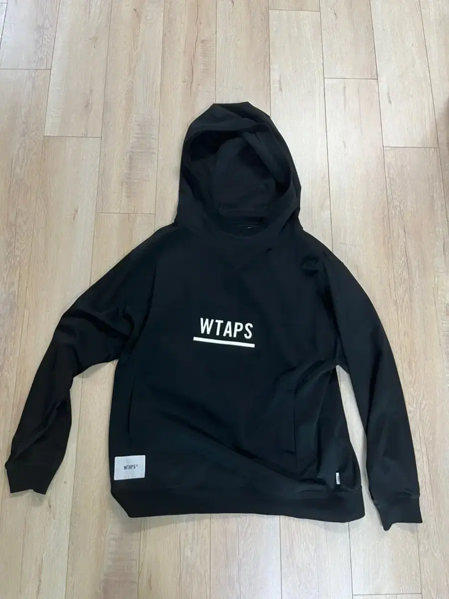 wtaps 후드 m사이즈